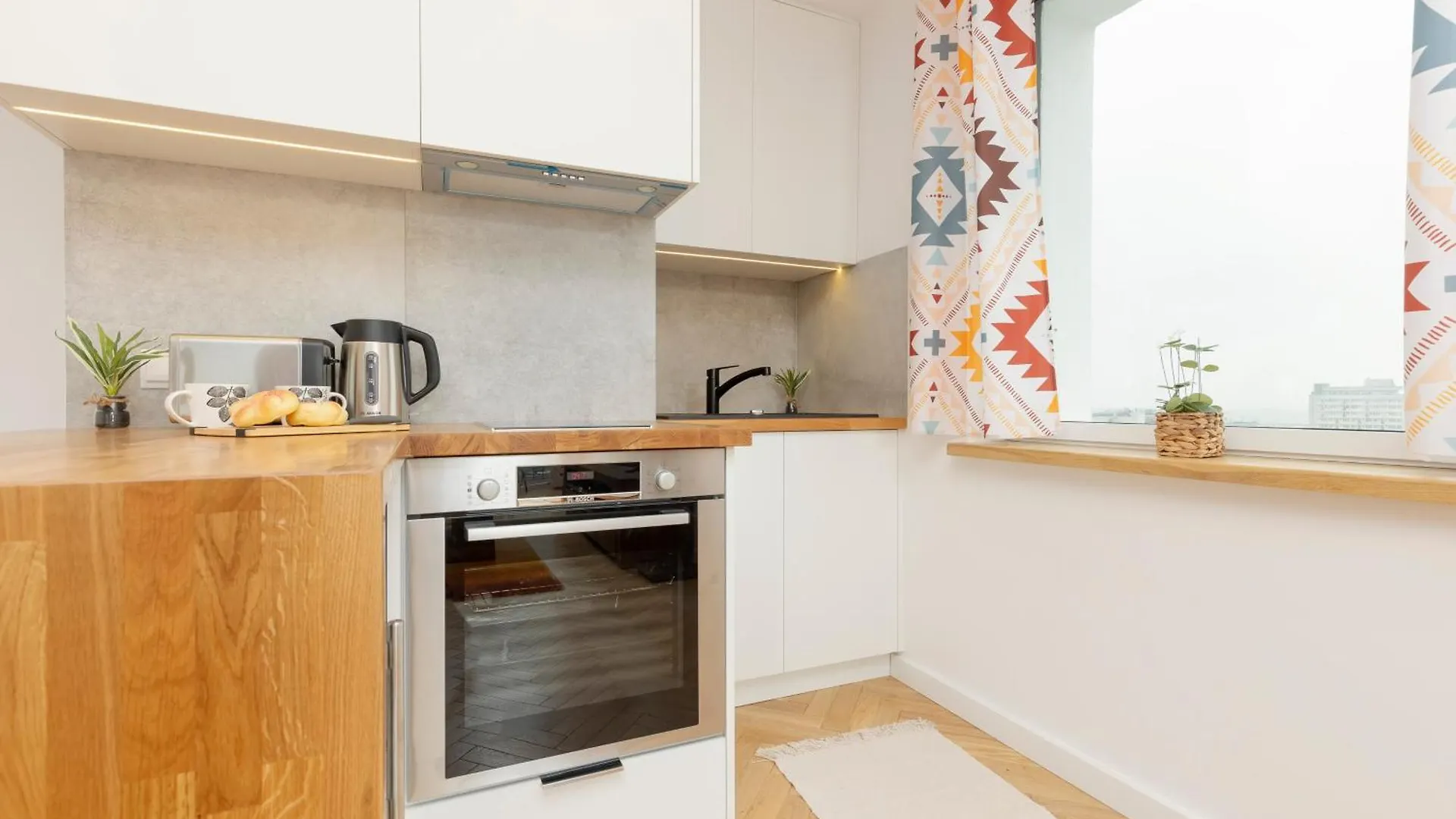 شقة Studio On The 15Th Floor With A View Of The Warsaw Panorama By Noclegi Renters
